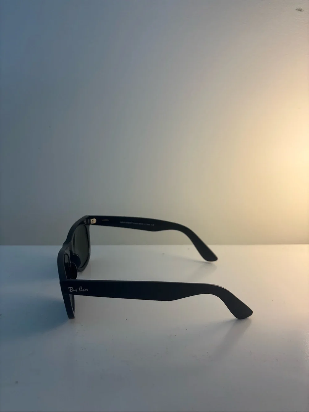 Ray-Ban Black Wayfarer Sunglasses with Green Lenses